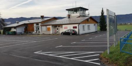 Parkirišče letališče Lesce